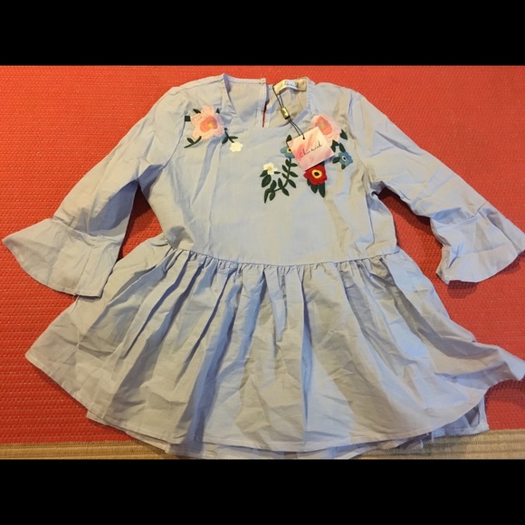 Chicwish Tops - Embroidered peplum top ❤️